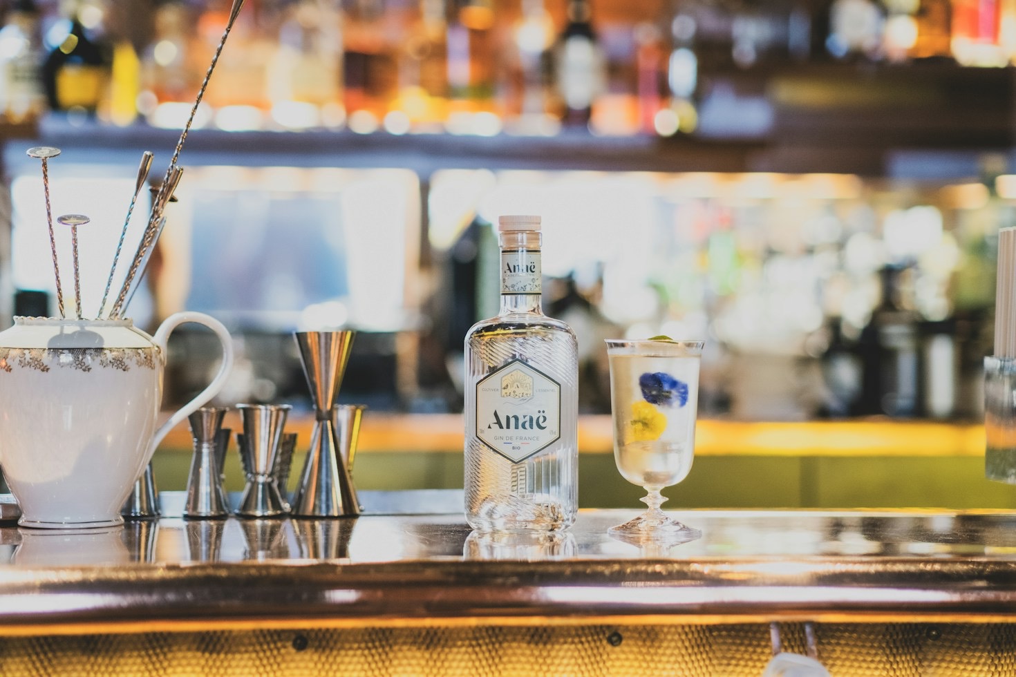 Scan, Sip, and Stream: Unlocking Interactive Bottle Experiences